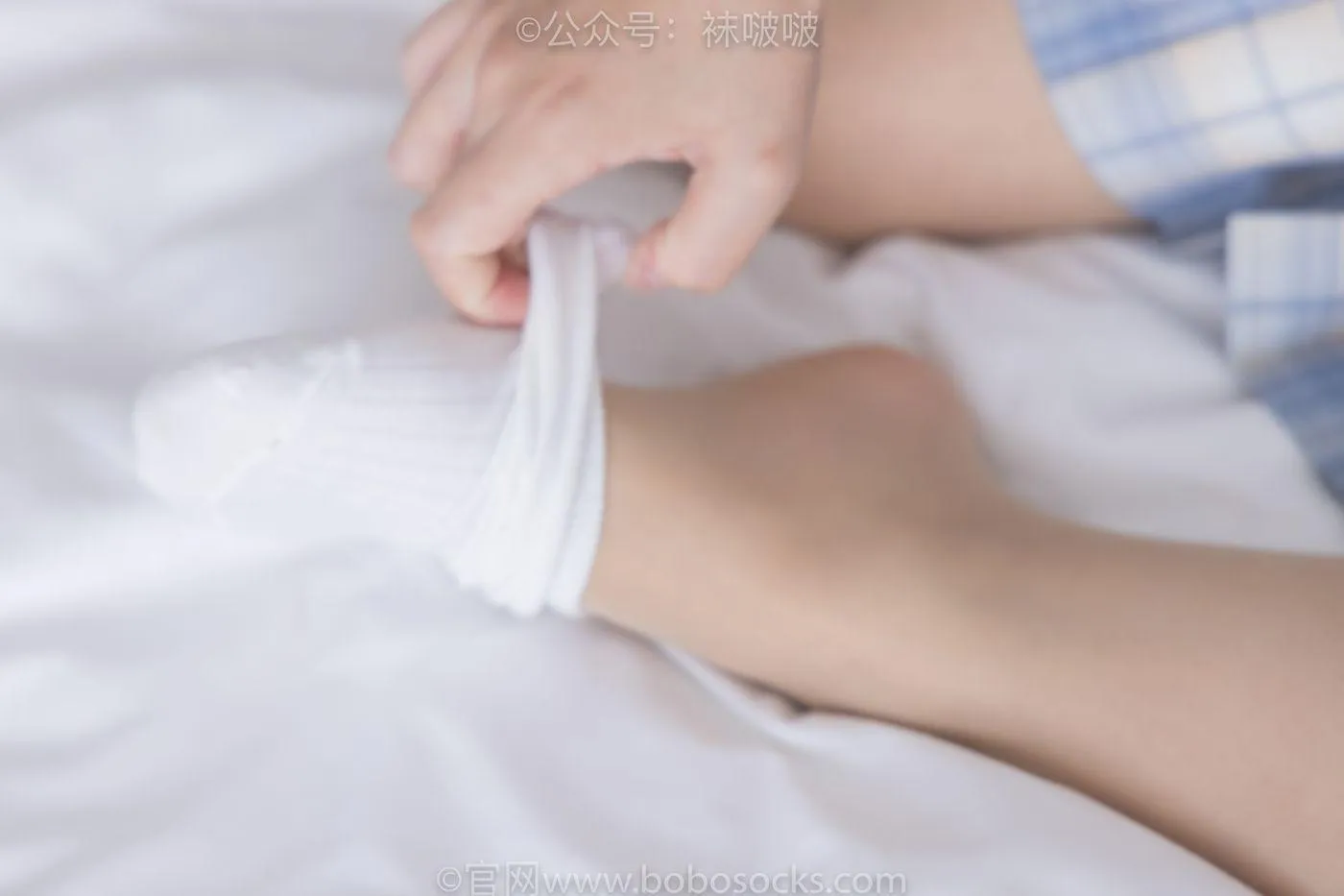 [BoBoSocks袜啵啵]NO.068 菠萝-JK制服、皮鞋、短白棉袜、肉丝 [138P]插图9